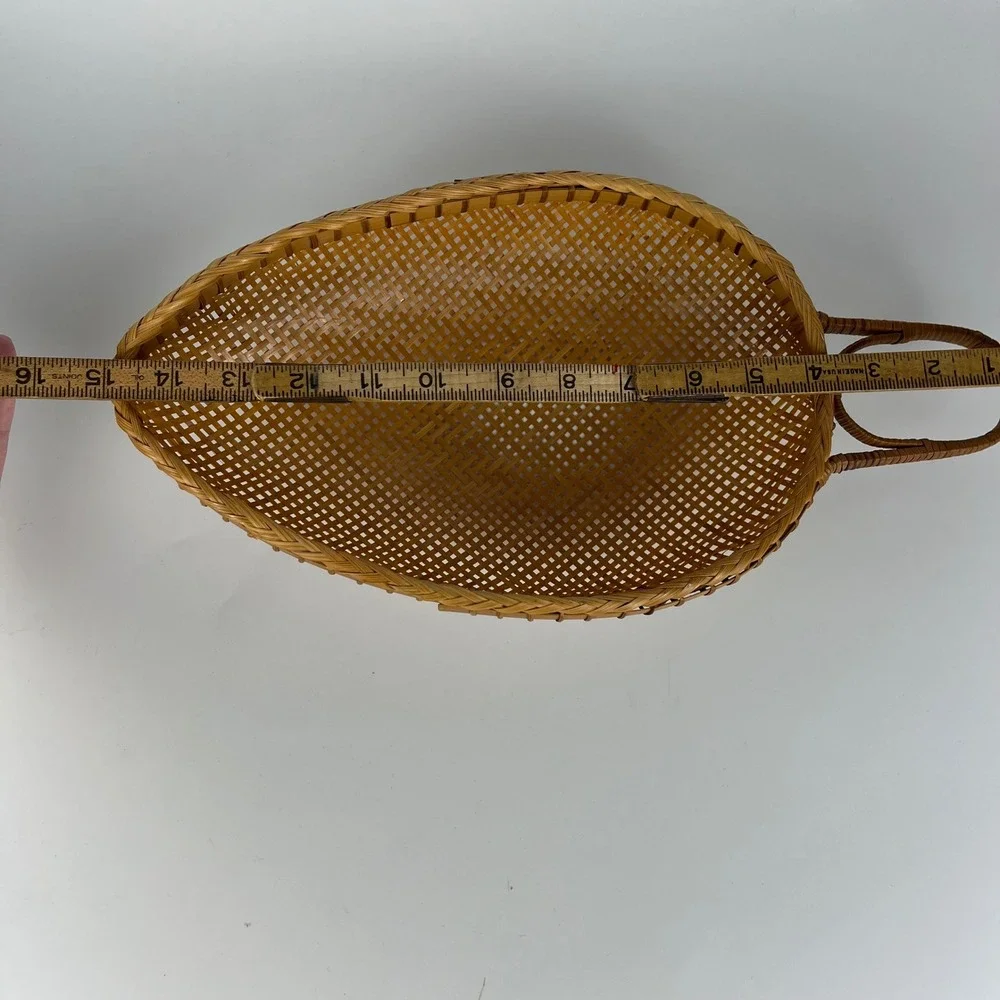 Vintage Woven Wicker Rattan Fruit Basket Serving Tray with Handle No Stand‎